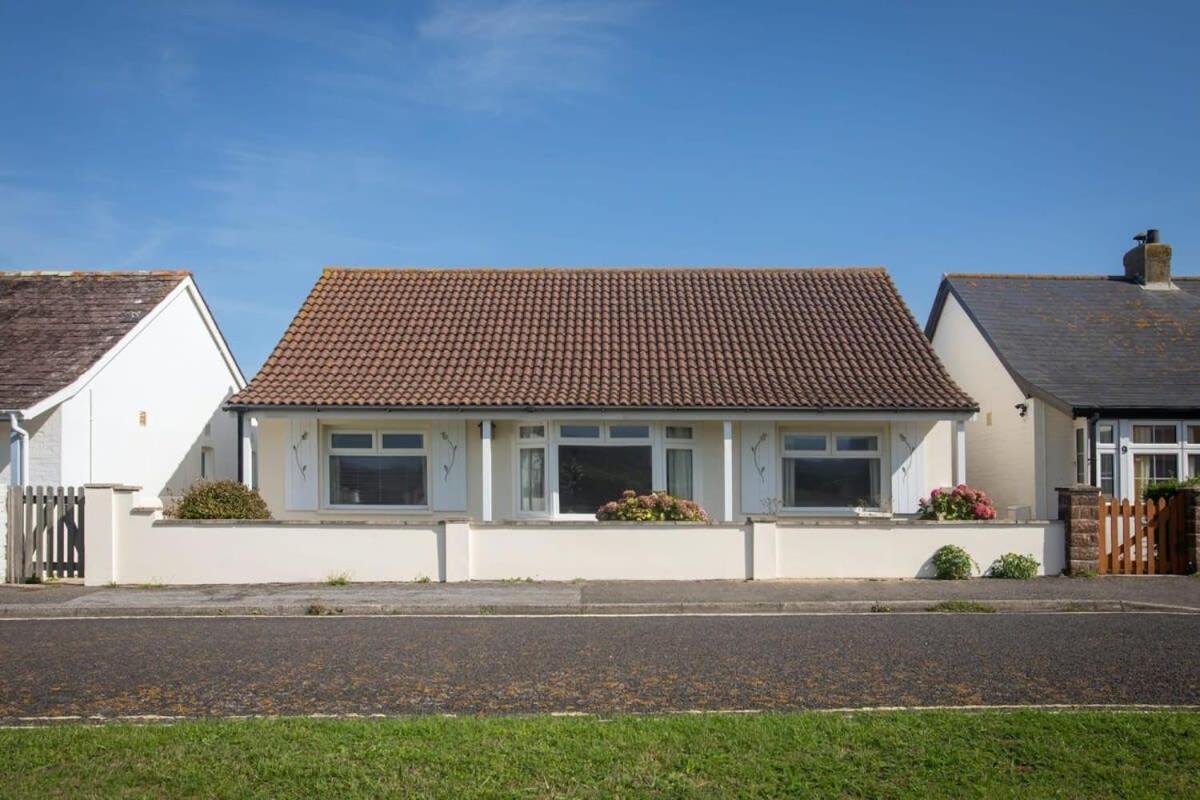 Seaside Detached 4Bd Home Nr Shops Parking Garden West Wittering Exterior photo